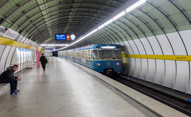 Viejo U-Bahn Estacion OdeonPlatz